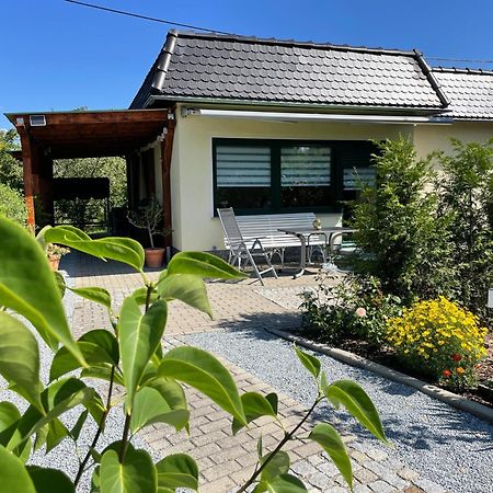 Ferienhaus Amare Mit Fasssauna, Eigener Terrasse & Kamin Bautzen Exterior foto